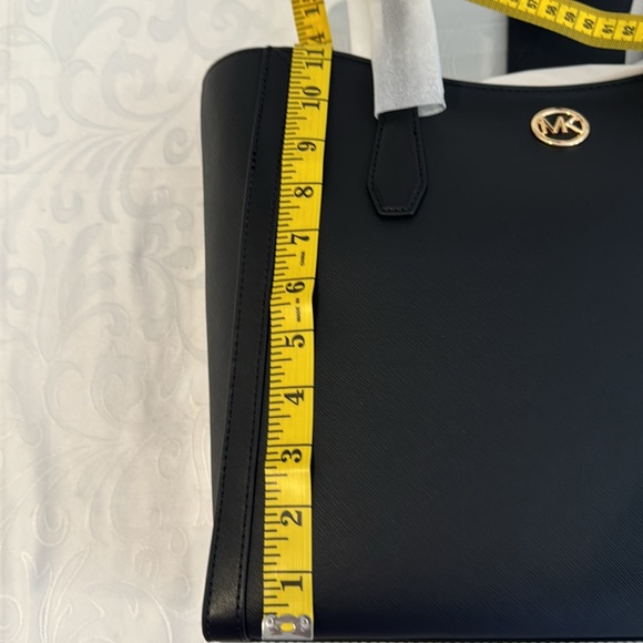 Michael Michael Kors Leida Large Tote Bag - Picture 12 of 14